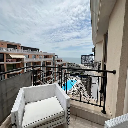 двустаен вила каламбрия Apartment *